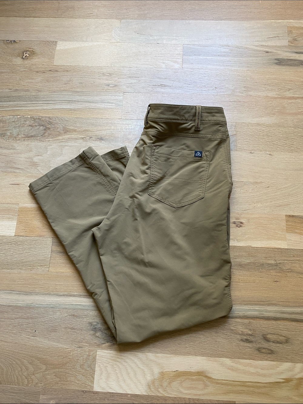 Alpine Design Men's Khaki Stretch Chino Pants - Tan